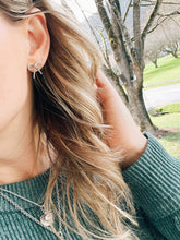Load image into Gallery viewer, Bow Studs
