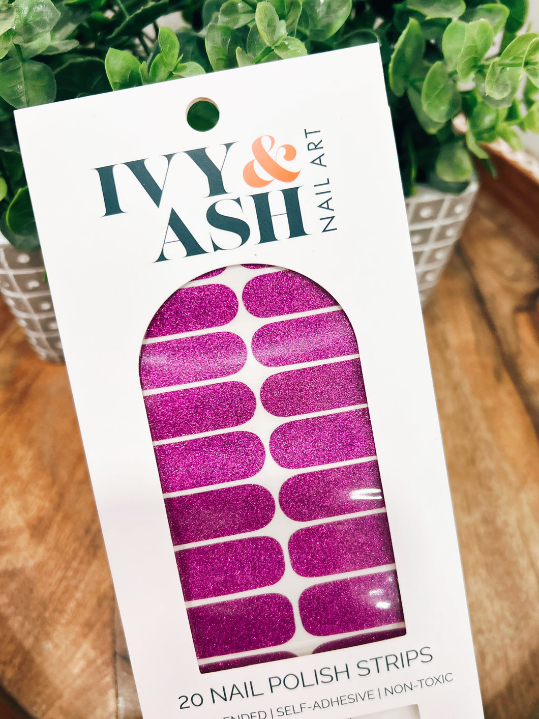 Nail Wrap: Glam Girl