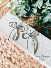 Load image into Gallery viewer, Bow Dangles