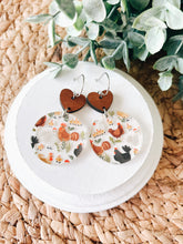 Load image into Gallery viewer, Chickens